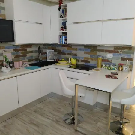 Apartman White House