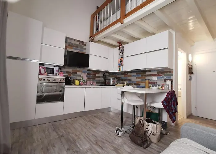 White House * Брешія